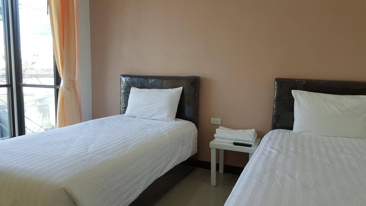 Charoensuk Grand Hotel Kabin Buri Exterior foto